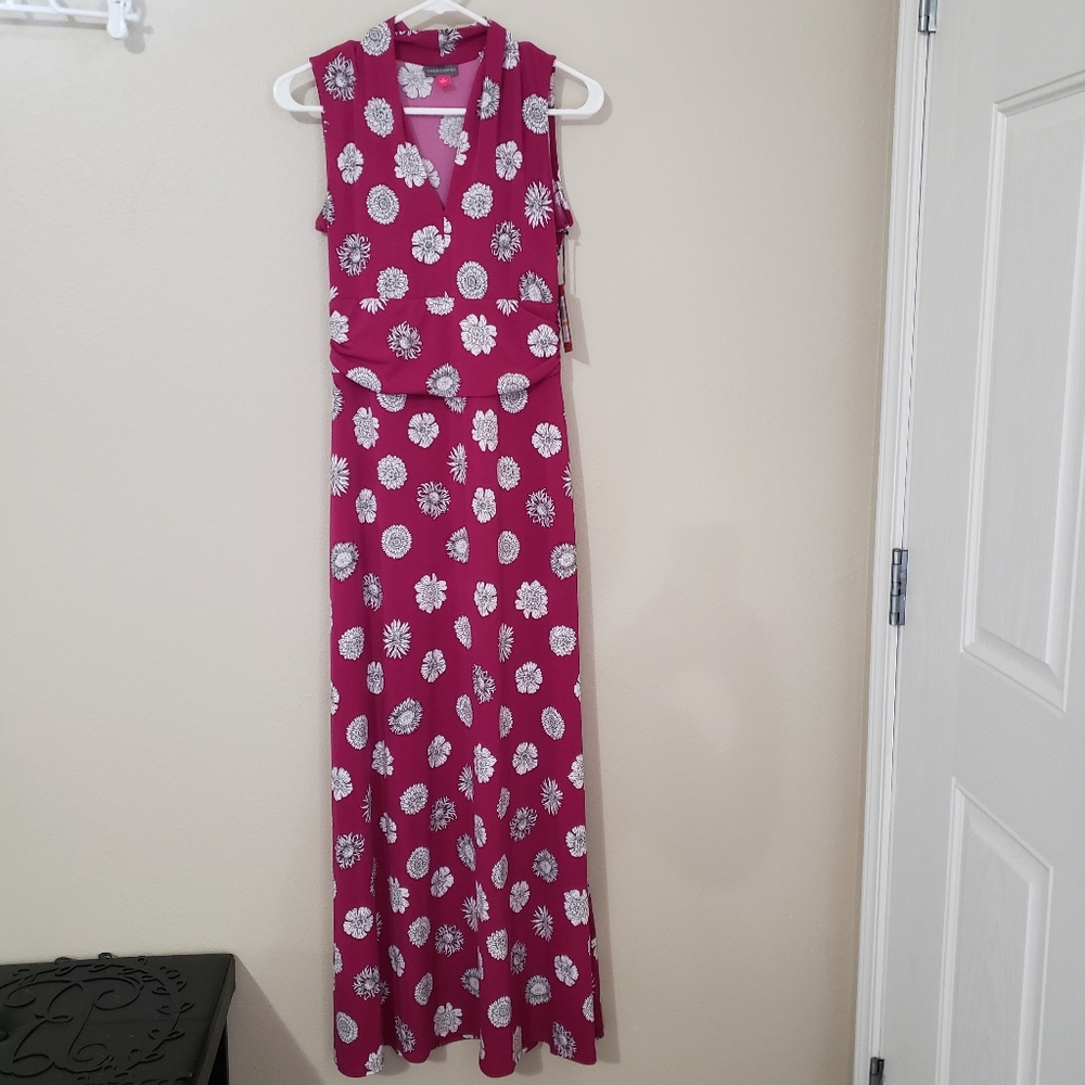 🆕️NWT Vince Camuto Floral Maxi Dress